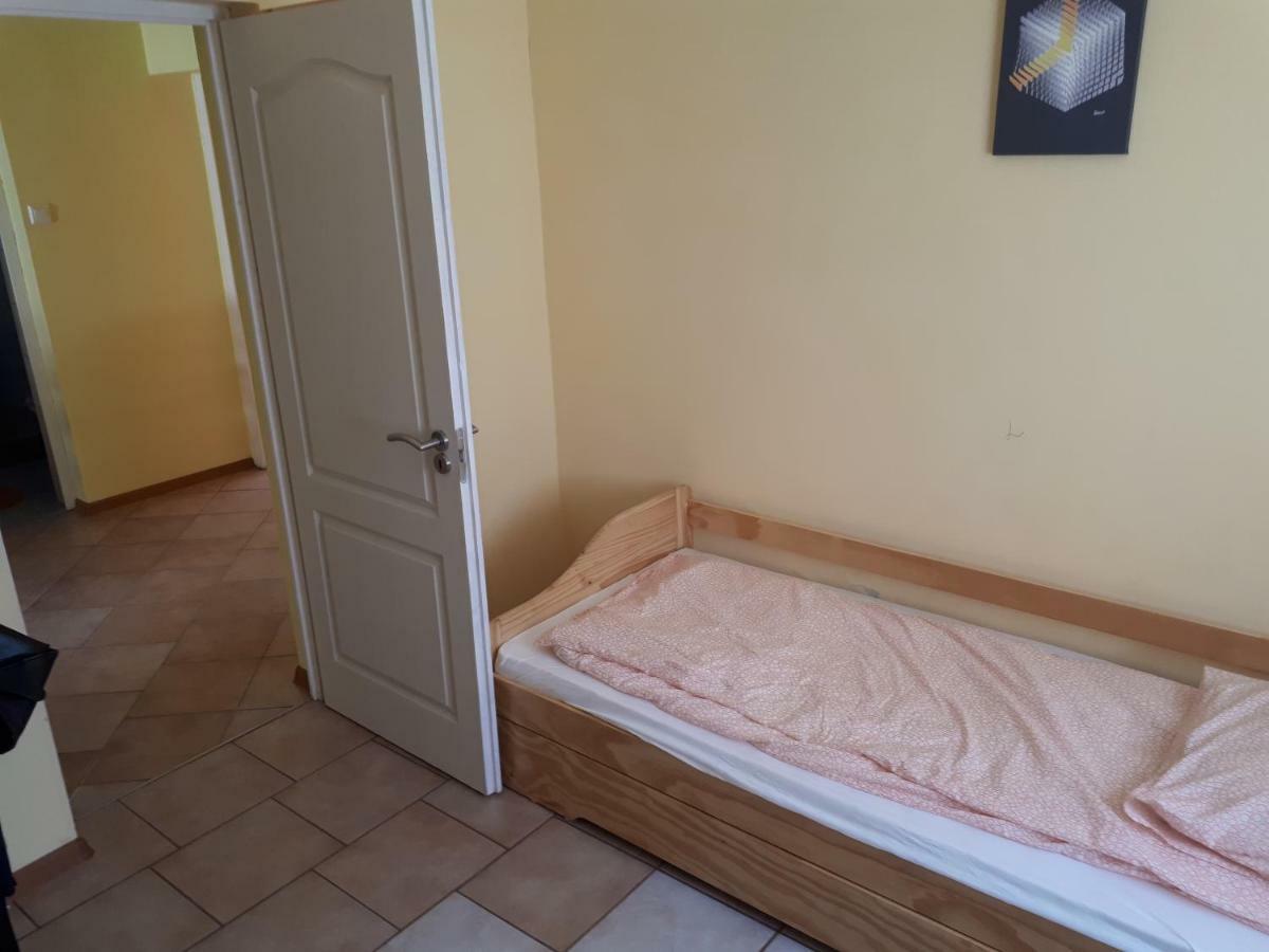 Dyta2 Apartman Hajduszoboszlo Exterior photo